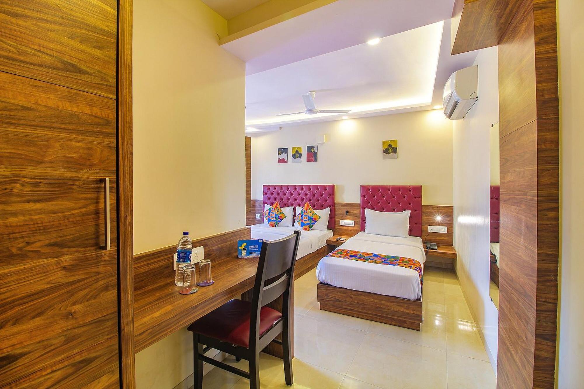 Fabhotel Peninsula - Nr Csmt Station 뭄바이 외부 사진